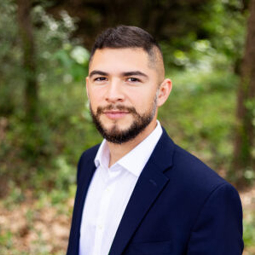 Juan Herrera headshot